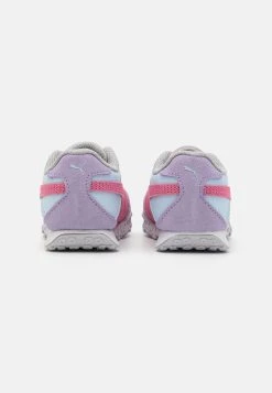 Puma Blacktop Rider- Trainers - Feather Gray/Strawberry Burst -Fashion clothing bbd7df4346ea479a8167f58298ef5beb