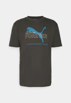Puma Better Relaxed Graphic - Print T-Shirt - Flat Dark Gray -Fashion clothing c1563aad906649bea9569f5c372844d4