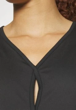 Puma Studio Yogini Lite Trend Tee - Sports T-Shirt -Fashion clothing c25711cff29c4abe814a7cd7584b19d4