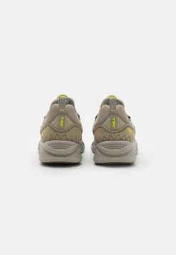 Puma Trc Blaze Elevated Hike Unisex - Trainers - Birch Tree/Green Moss 10 Puma Trc Blaze Elevated Hike Unisex - Trainers - Birch Tree/Green Moss -Fashion clothing ccc1c38584a647e1b5e5ff1333870db7