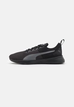 Puma Flyer Runner Unisex - Neutral Running Shoes - Black/Castlerock