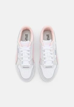 Puma Carina Street - Trainers - White/Rose Dust/Feather Gray -Fashion clothing d01a6c0899624685949113e42f3500d4