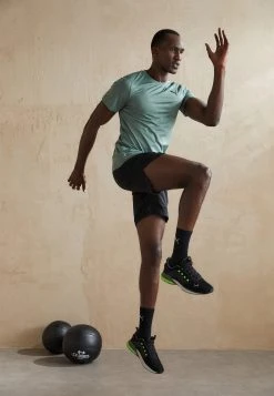 Puma Train Blaster Tee - Sports T-Shirt - Eucalyptus