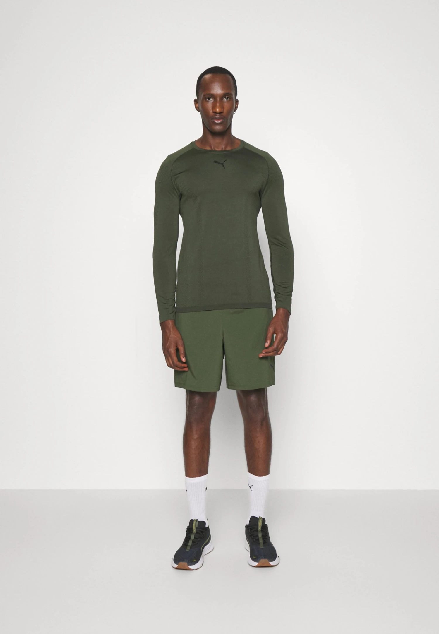 Puma Train Formknit Seamless Tee - Long Sleeved Top - Myrtle 7 Puma Train Formknit Seamless Tee - Long Sleeved Top - Myrtle - Image 5