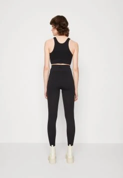 Puma Infuse Crop - Top -Fashion clothing e67f0000ac2e43af911df363d27f8db9