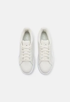 Puma Karmen - Trainers -Fashion clothing e8df359505604794b7ab4880ab93be5c