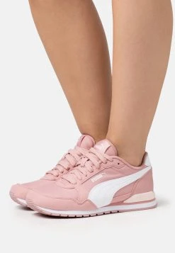 Puma Runner V3- Trainers - Future Pink/White/Frosty Pink