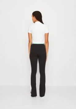 Puma Classics Archive Remastered - Print T-Shirt -Fashion clothing ee17f8bb785843f3afac3816fcef8612