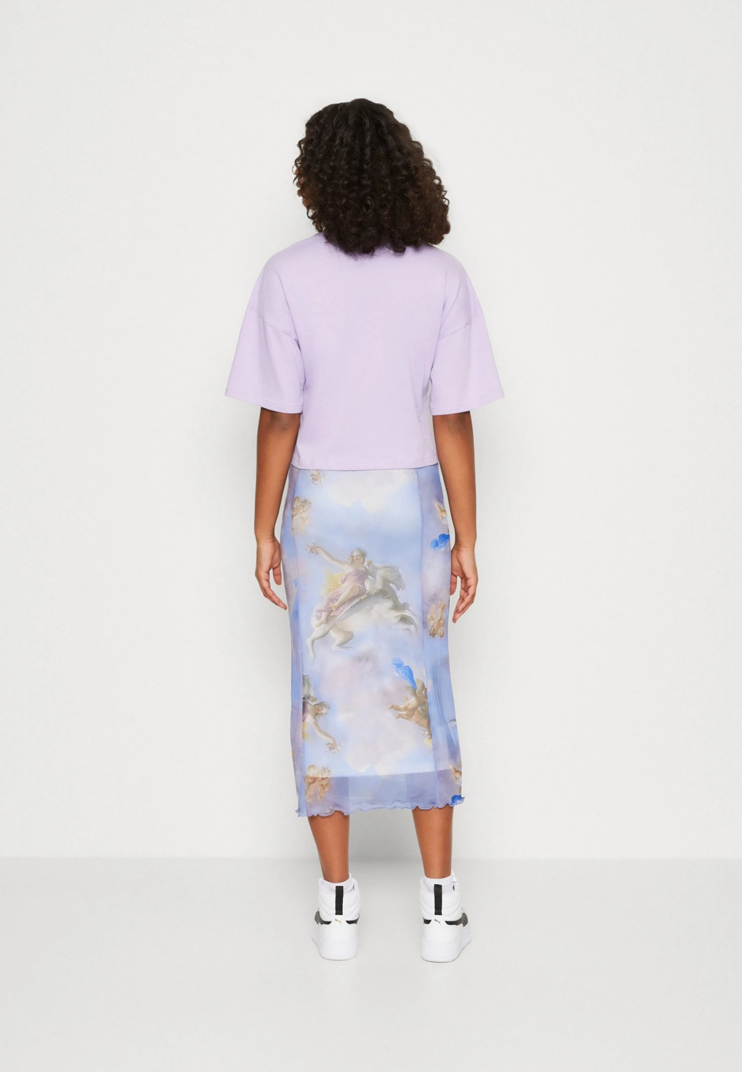 Puma Dare To Feelin Xtra Oversized Tee - Basic T-Shirt - Vivid Violet 5 Puma Dare To Feelin Xtra Oversized Tee - Basic T-Shirt - Vivid Violet - Image 3