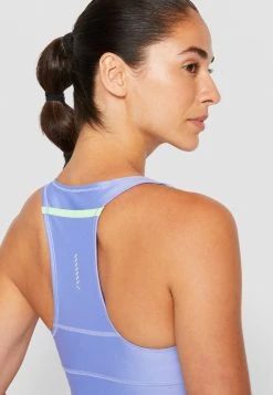 Puma Run Ultraform Crop Tank - Top -Fashion clothing f254007d707b472dbfd7d1e1b561412f