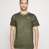 Puma Studio Foundation Wash- Basic T-Shirt - Green Moss -Fashion clothing f2aca3f95015433a978534e802fd5172